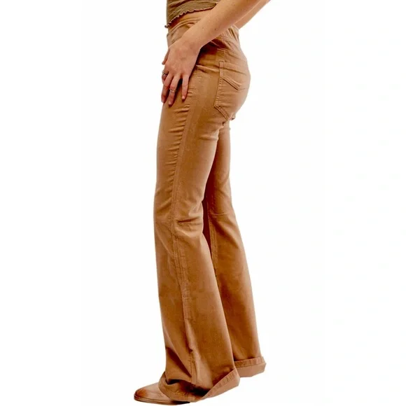 FREE PEOPLE | We The Free Penny Corduroy Flare Pants in Natural, Size 27 - Picture 4 of 13